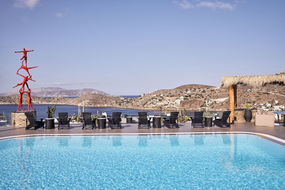 Liostasi Hotel And Suites 37/50