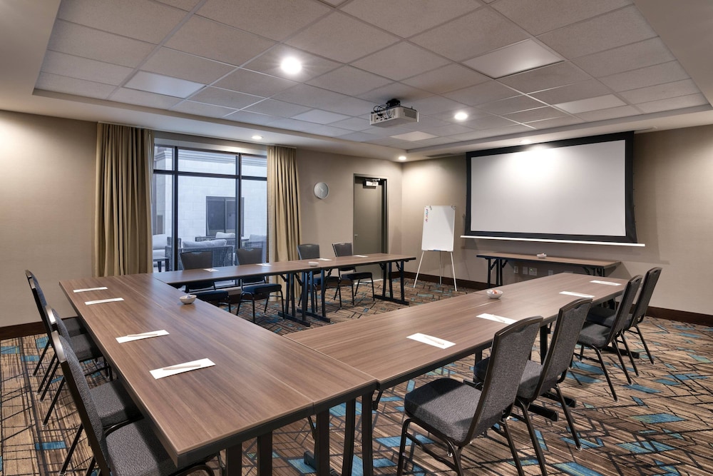 Residence Inn by Marriott La Quinta 39/49