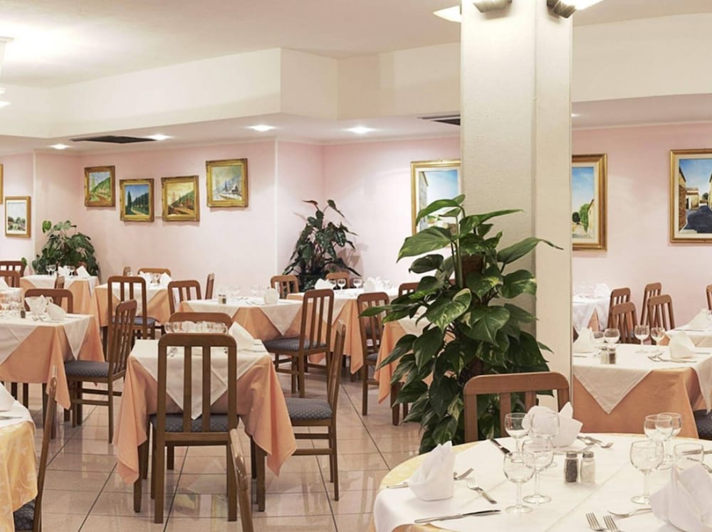 Hotel Majore 45/55