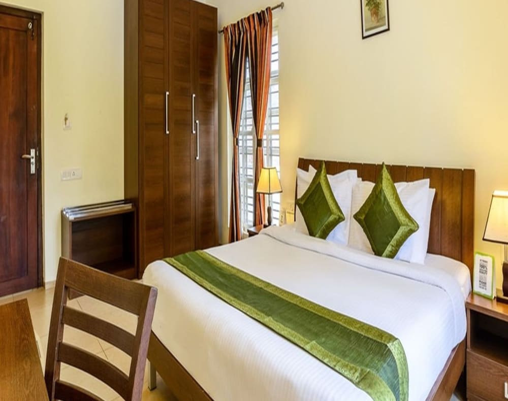 Treebo Oleander Serviced Apartments 12/30