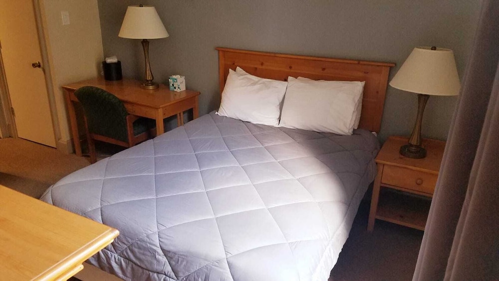 Monte Villa Inn 21/36