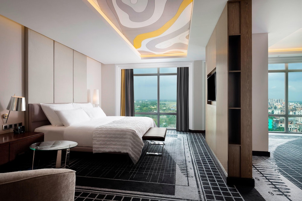 Le Meridien Dhaka 11/45