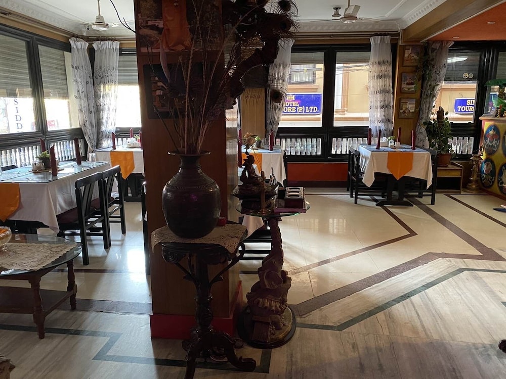 Hotel Swastik 24/27