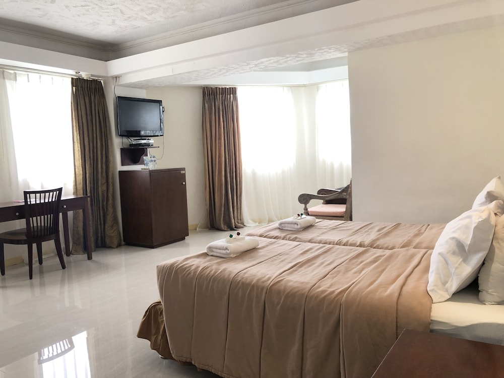 Wild Orchid Beach Resort 15/67