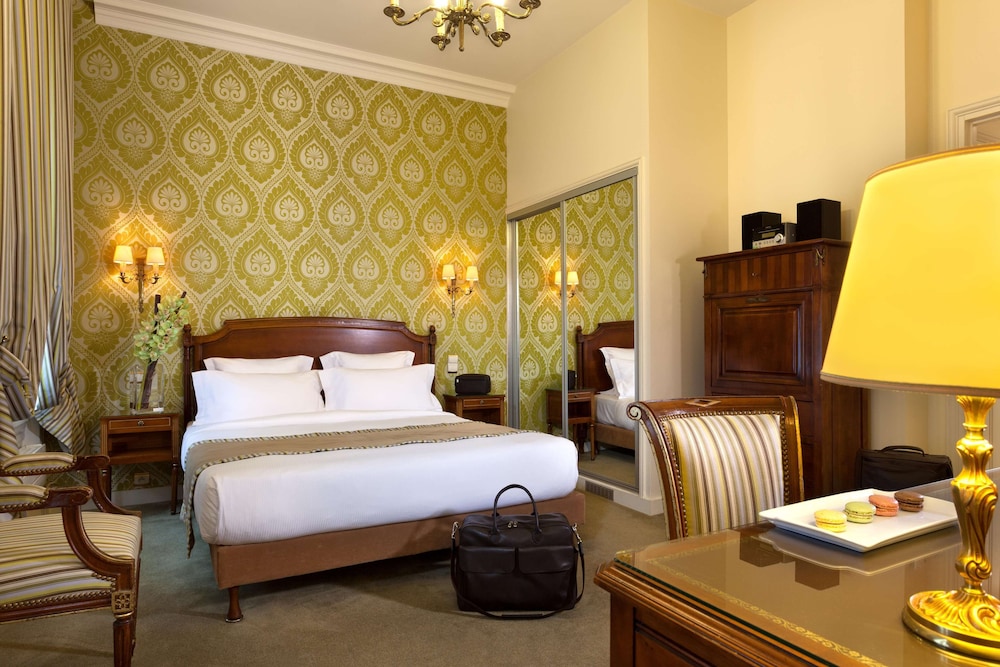 Hotel Mayfair Paris 17/57