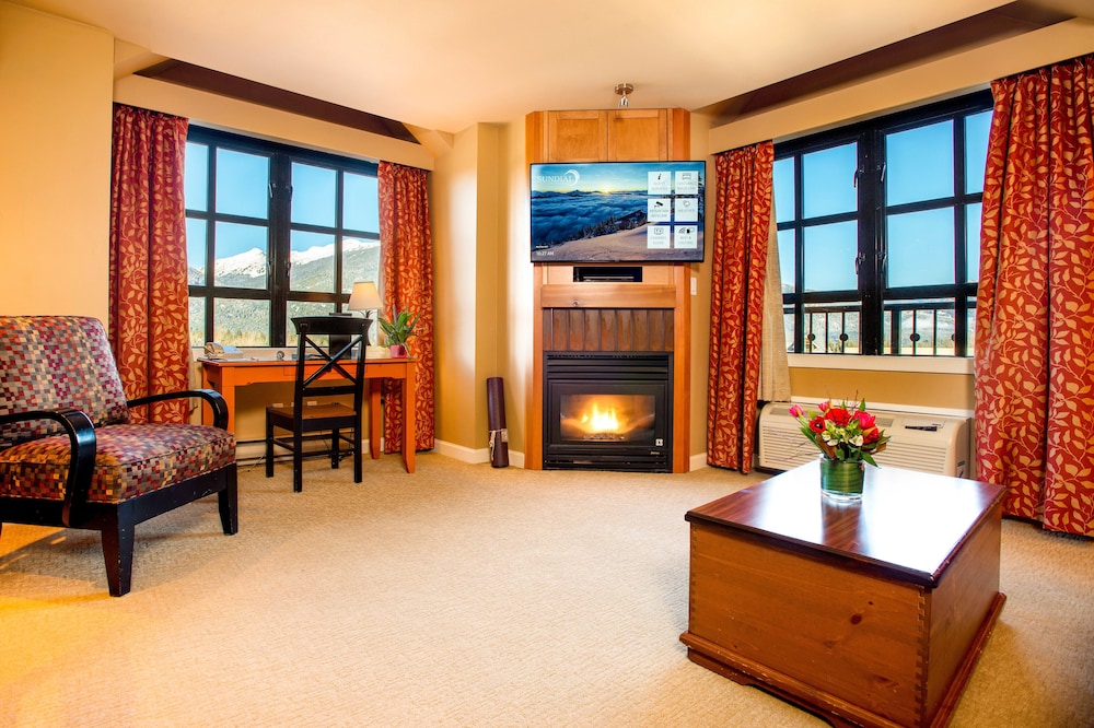 Sundial Boutique Hotel 35/64