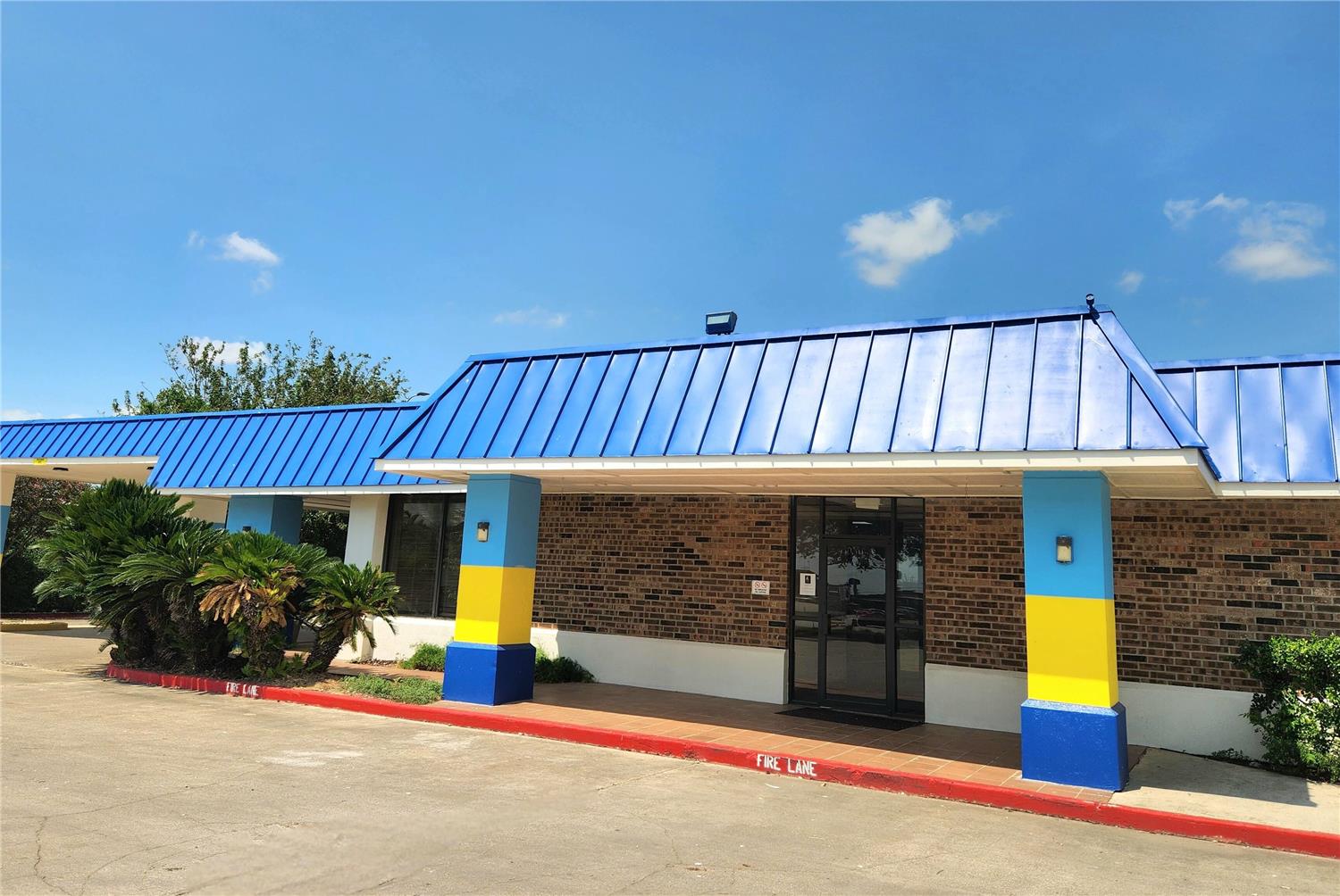 Days Inn by Wyndham Seguin TX 6/27