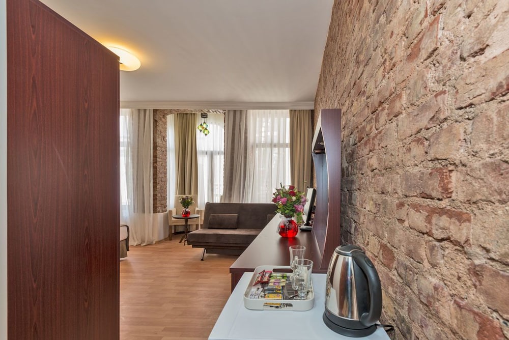 Taxim Hotel Marin 30/34