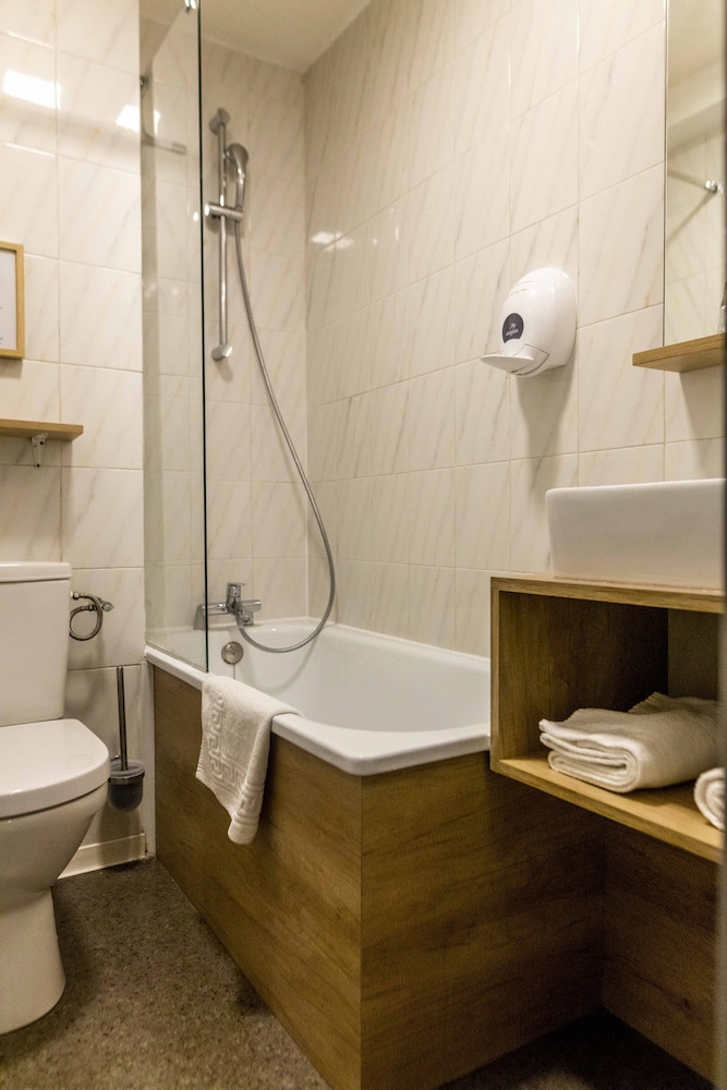 Ostal Pau Universite, Sure Hotel Collection by Best Western 18/44