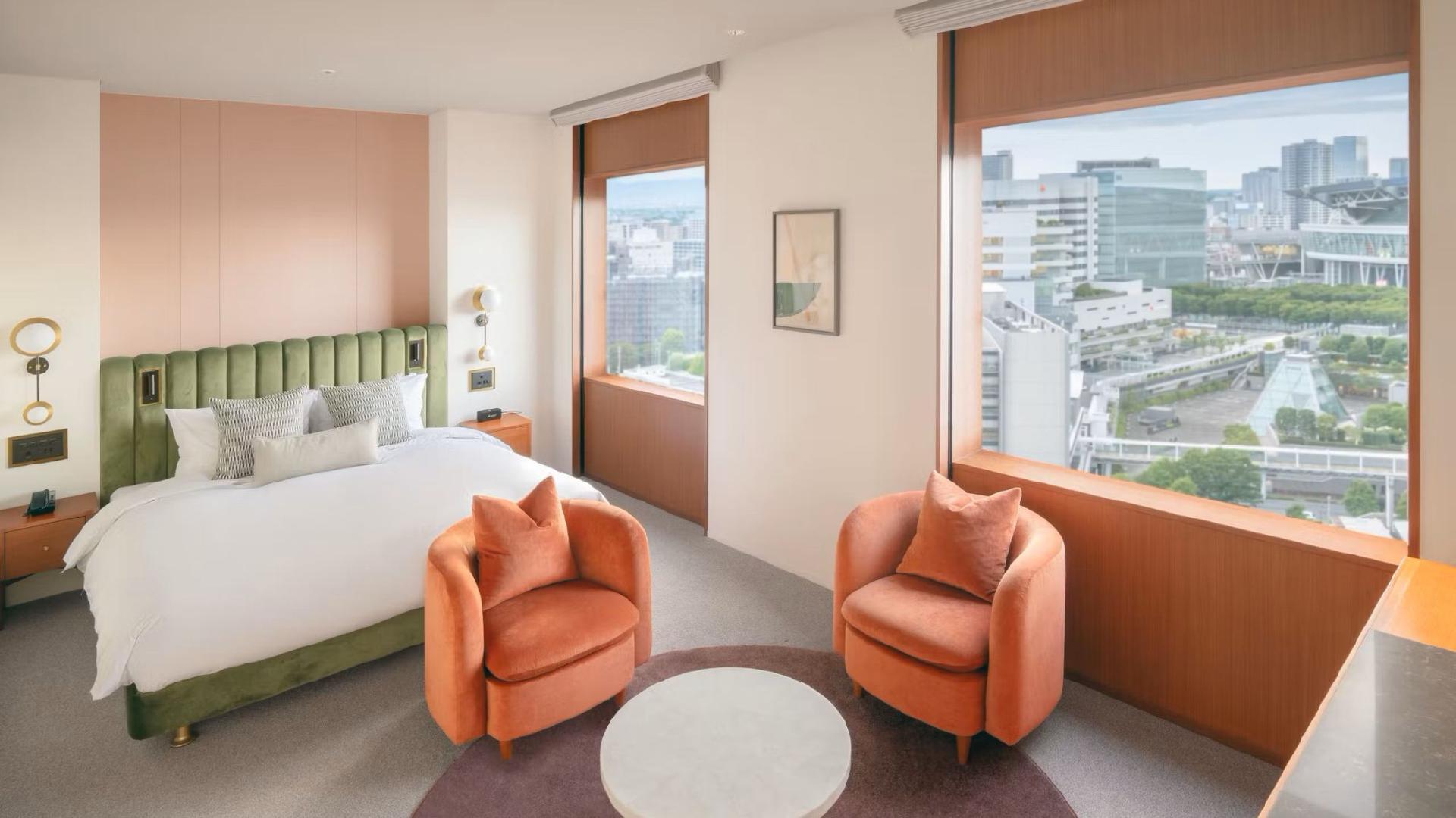 Grand, Modern, Standard, King Bed, City View, Night View