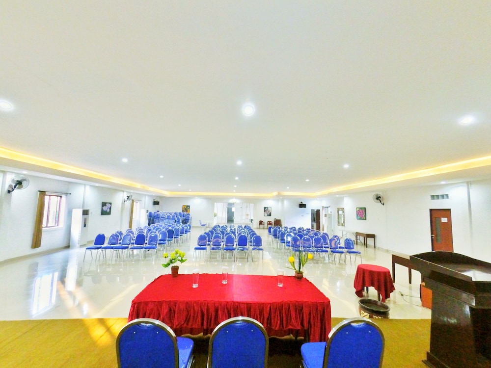 Hotel Transit Pasuruan 35/43