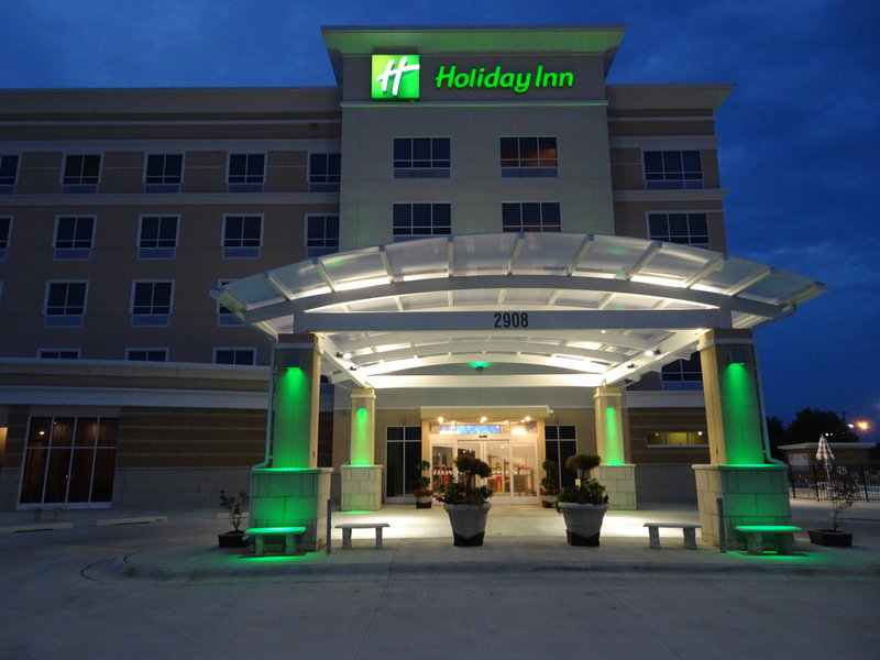 Holiday Inn Jonesboro 2/50