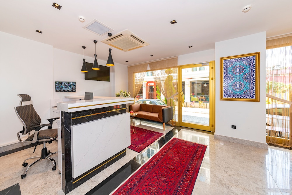 Eastanbul Suite 10/57