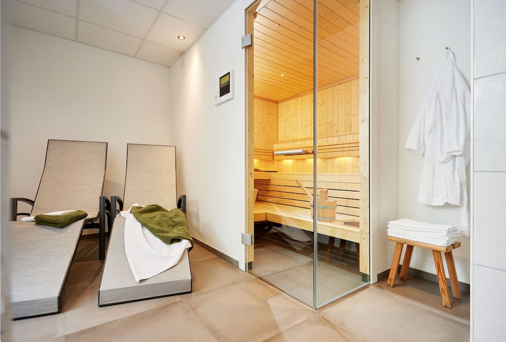 Hotel Derichsweiler Hof 14/43