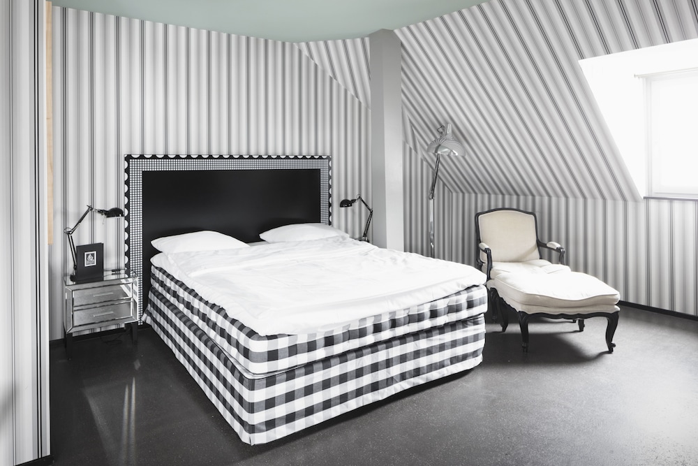 Boutique Hotel Helvetia 11/66