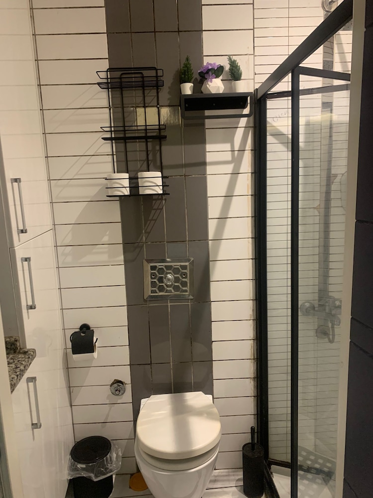 Nova Park Hotel and Suite 49/50
