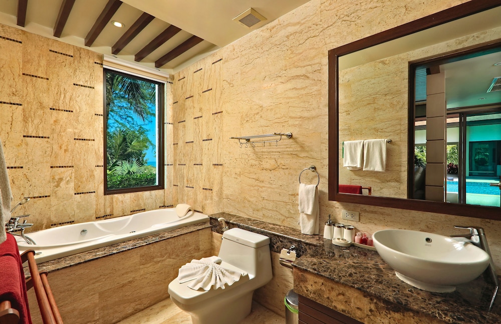 Ataman Luxury Villas 46/50