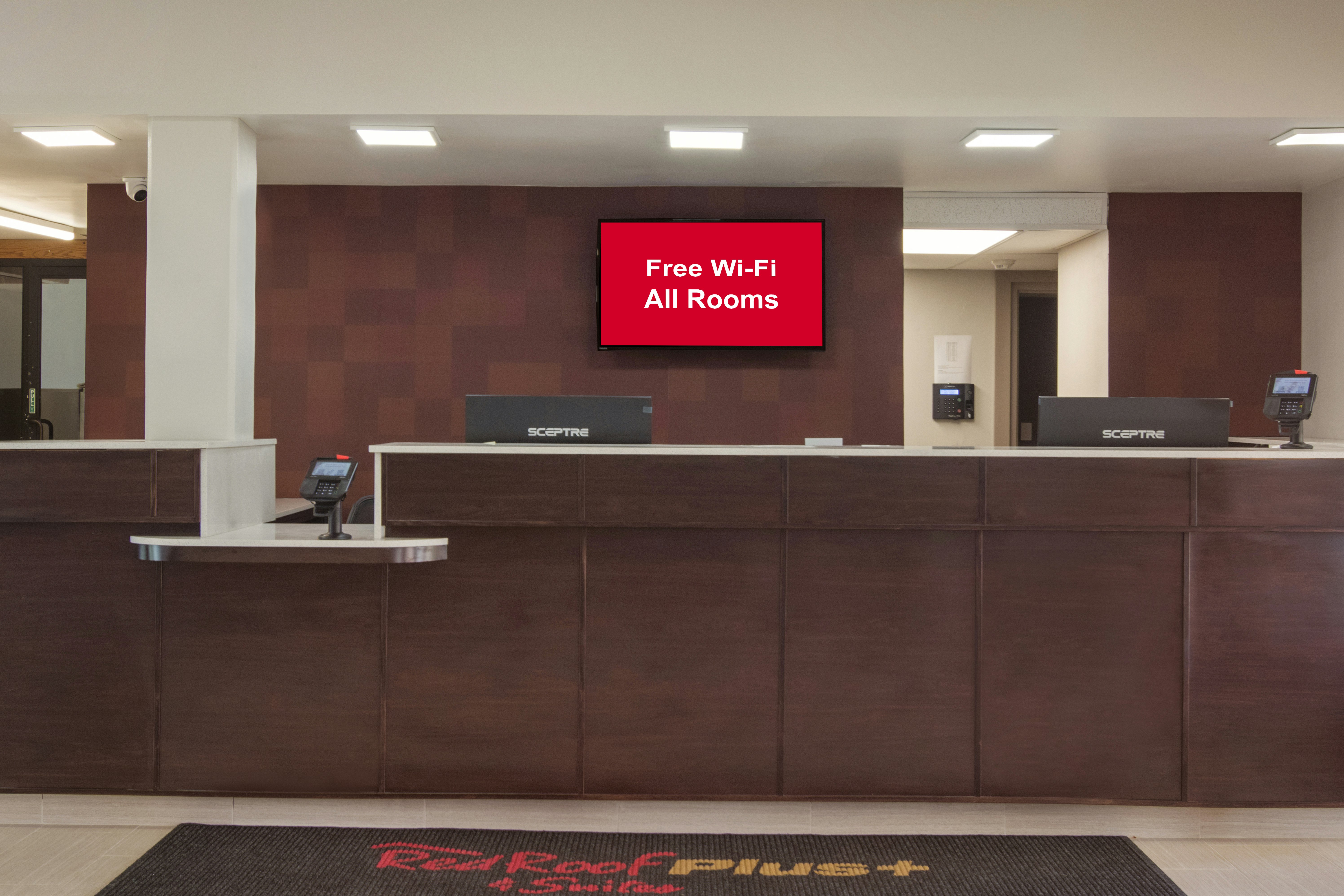 Red Roof PLUS & Suites Erie 1/26