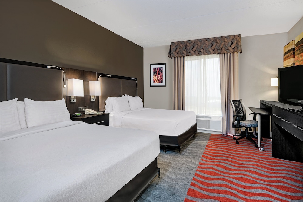 Holiday Inn Hotel & Suites College Station-Aggieland 23/69