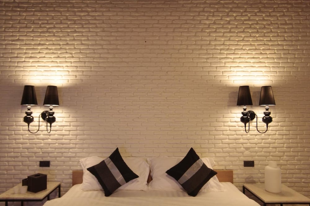 Diary Suite Hotel 27/50