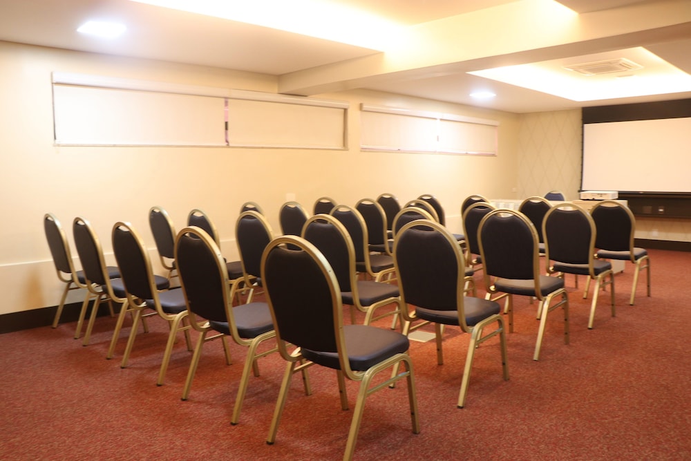 Indaia Park Hotel 62/77