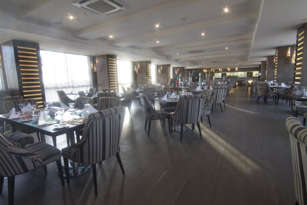 Protea Hotel Lusaka Tower 38/47