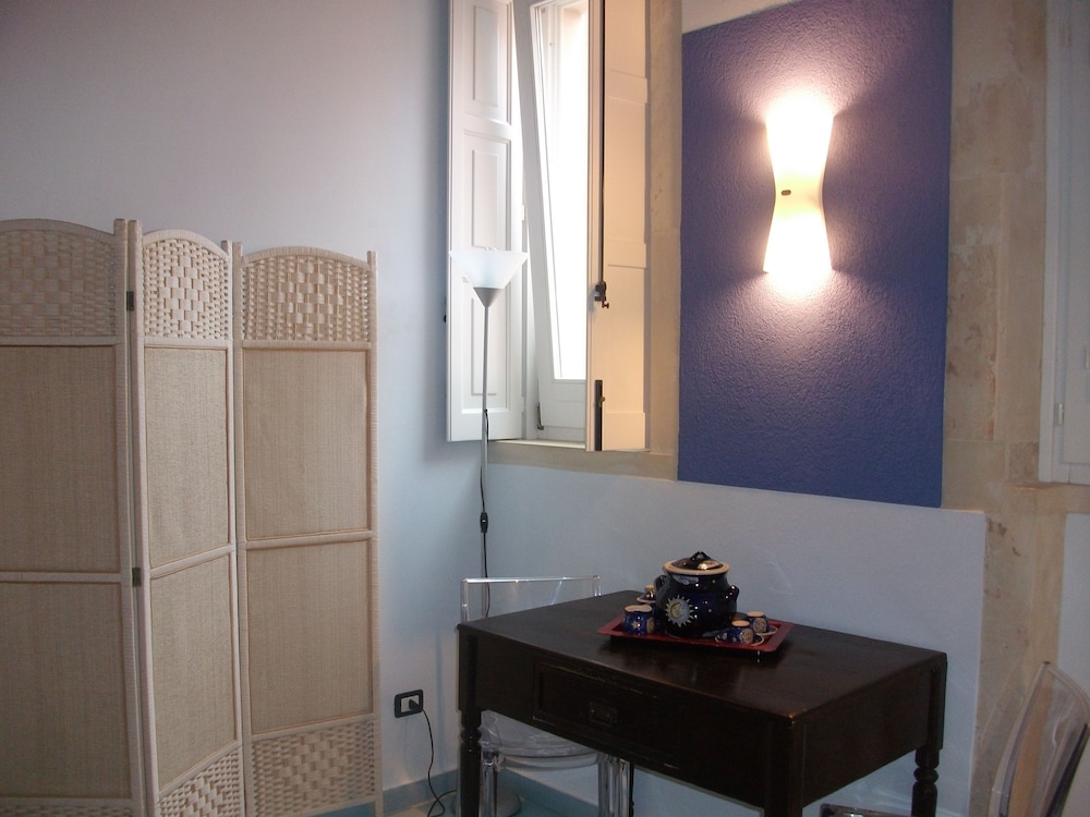 Lakkios Residence B B 38/73