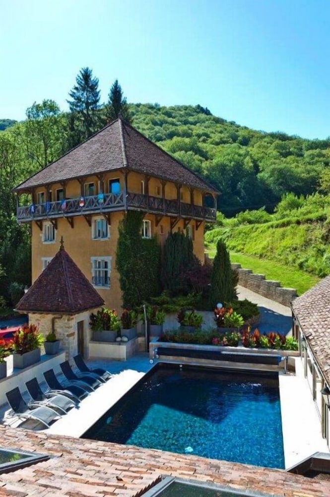 CASTEL DAMANDRE 46/58