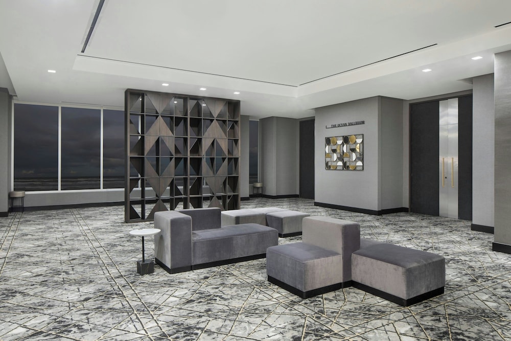 Renaissance Daytona Beach Oceanfront Hotel 48/60