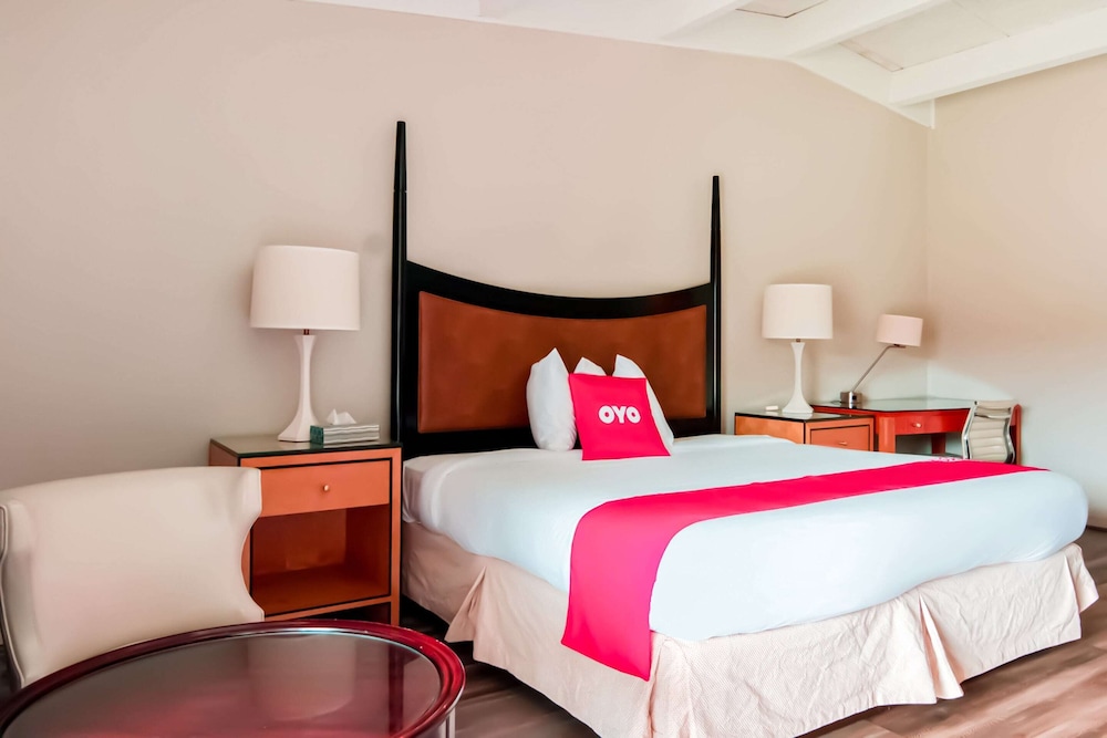 OYO Hotel Alice TX Hwy 281 West 9/30