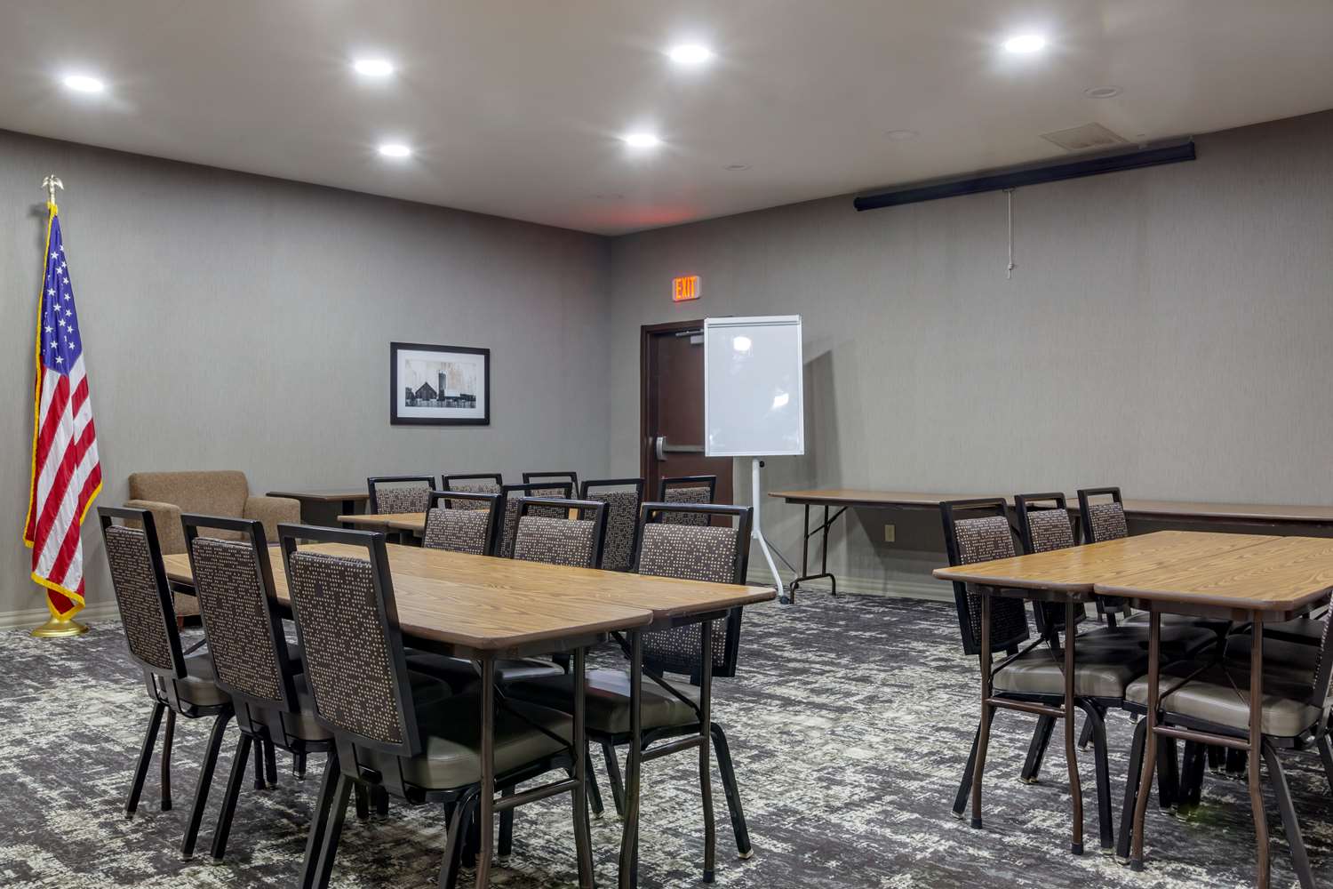 Best Western Plus Sparta Trail Lodge 42/49