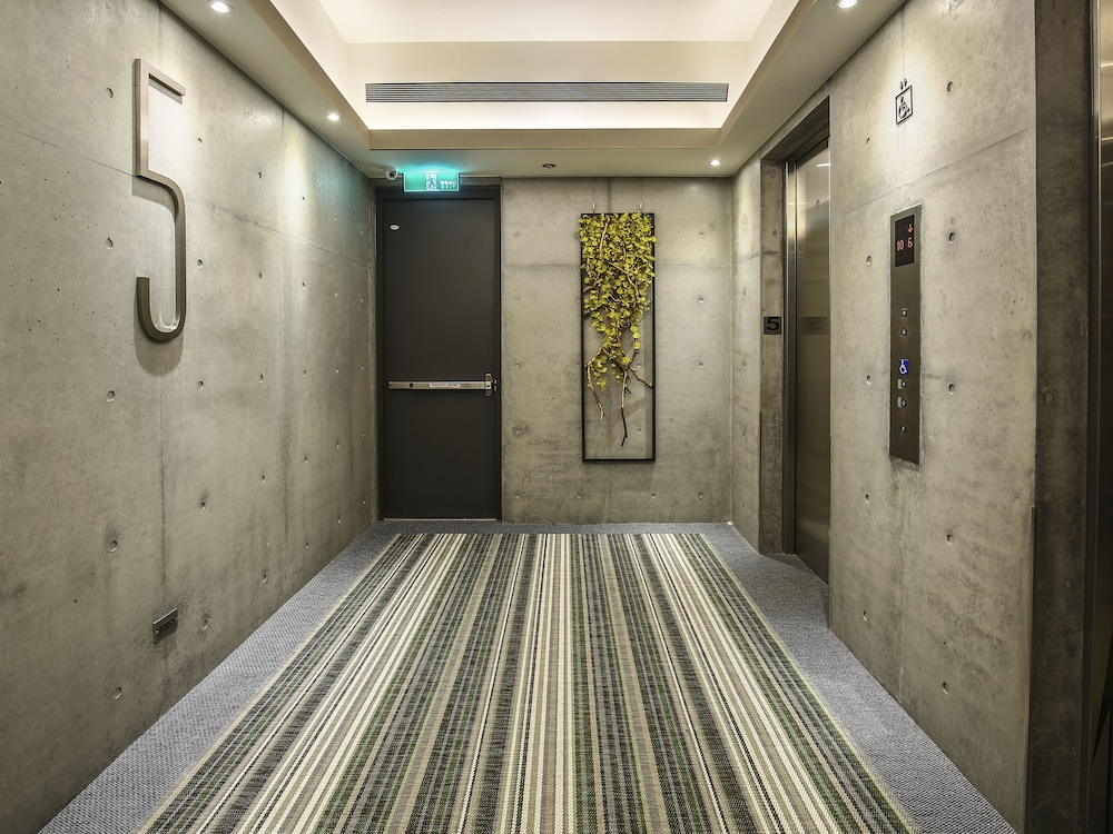 Cityinn Hotel Plus Fuxing N.Rd. Branch 51/78