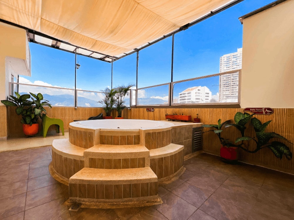 Hotel Florencia Plaza 47/54