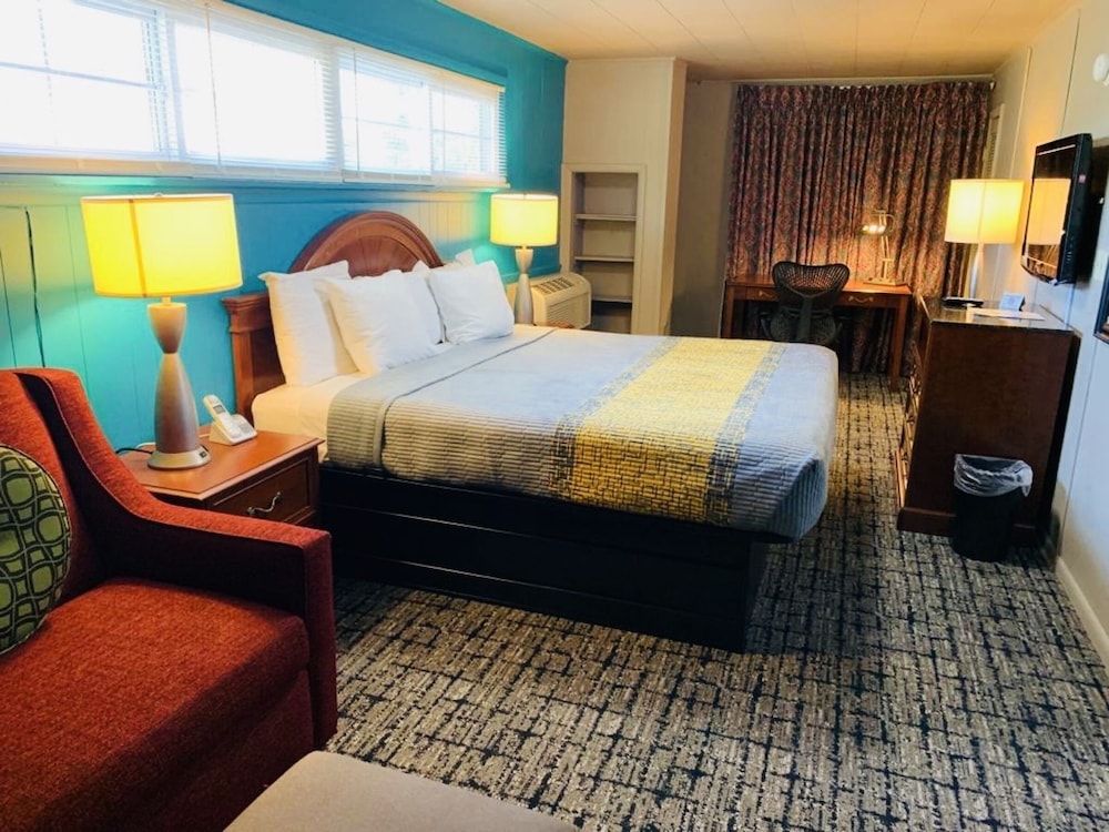 Campbell Apos S Motel 36/67