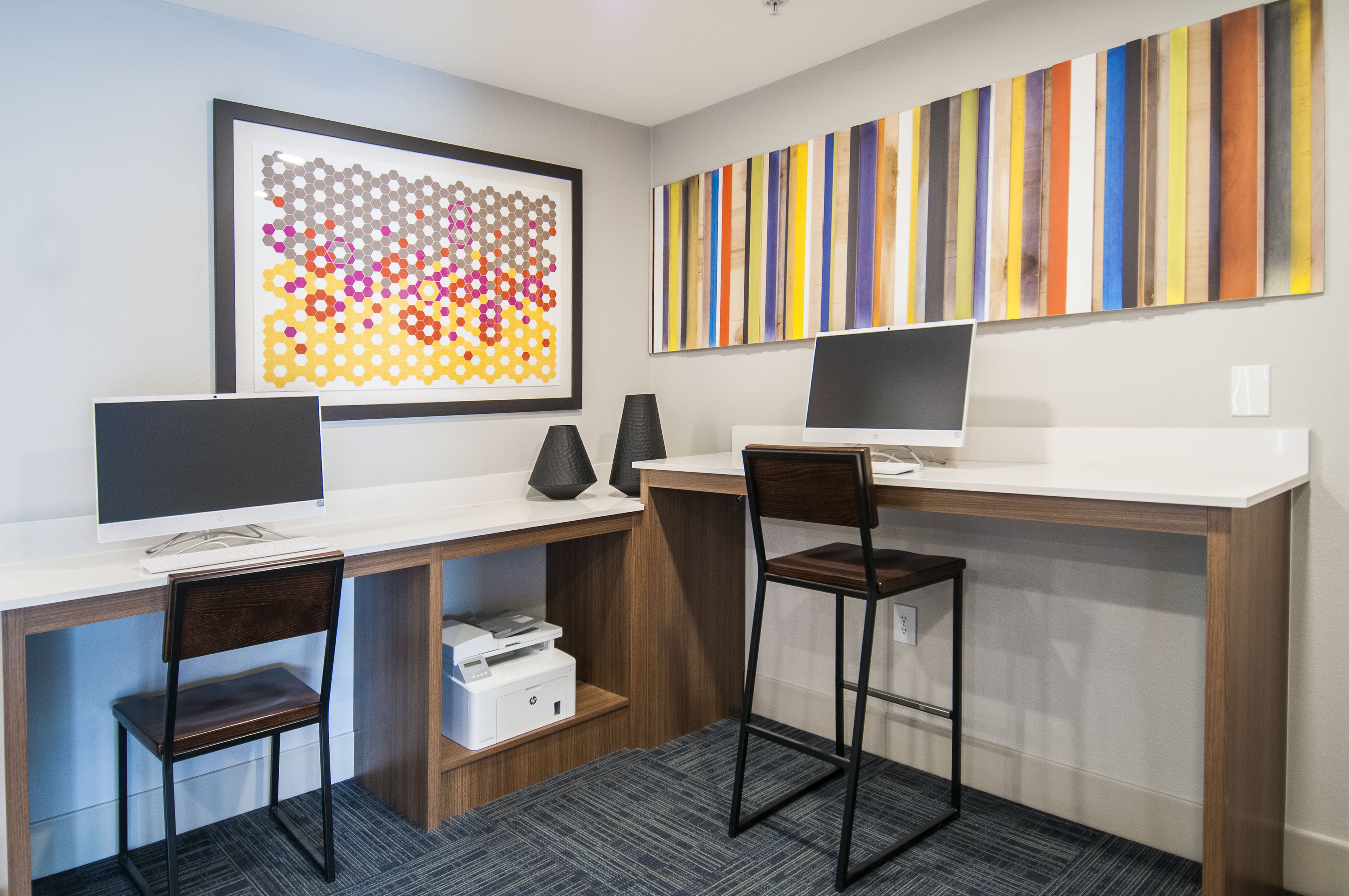 Holiday Inn Express & Suites Dallas-North Tollway (N Plano) 49/53