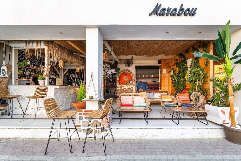 Marabou Hotel 9/42