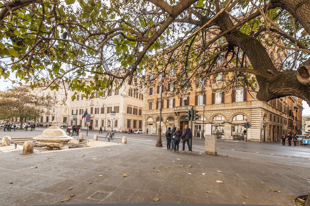 Corso Vittorio Apartments 51/62