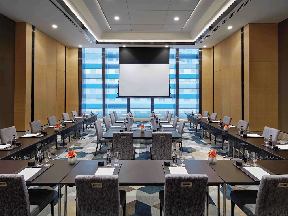 Sofitel Singapore City Centre 54/71