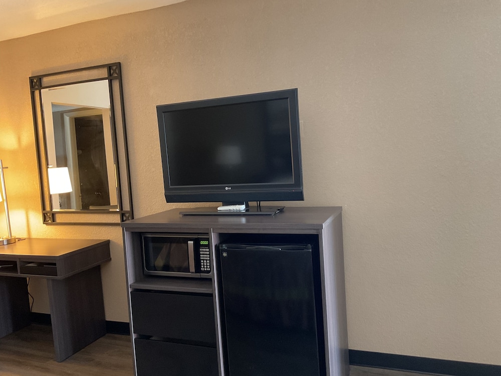Super 8 by Wyndham Chattanooga/East Ridge 44/53