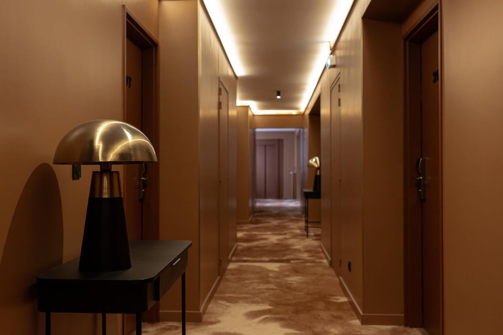 Hotel Alliance - Proche Paris 42/47