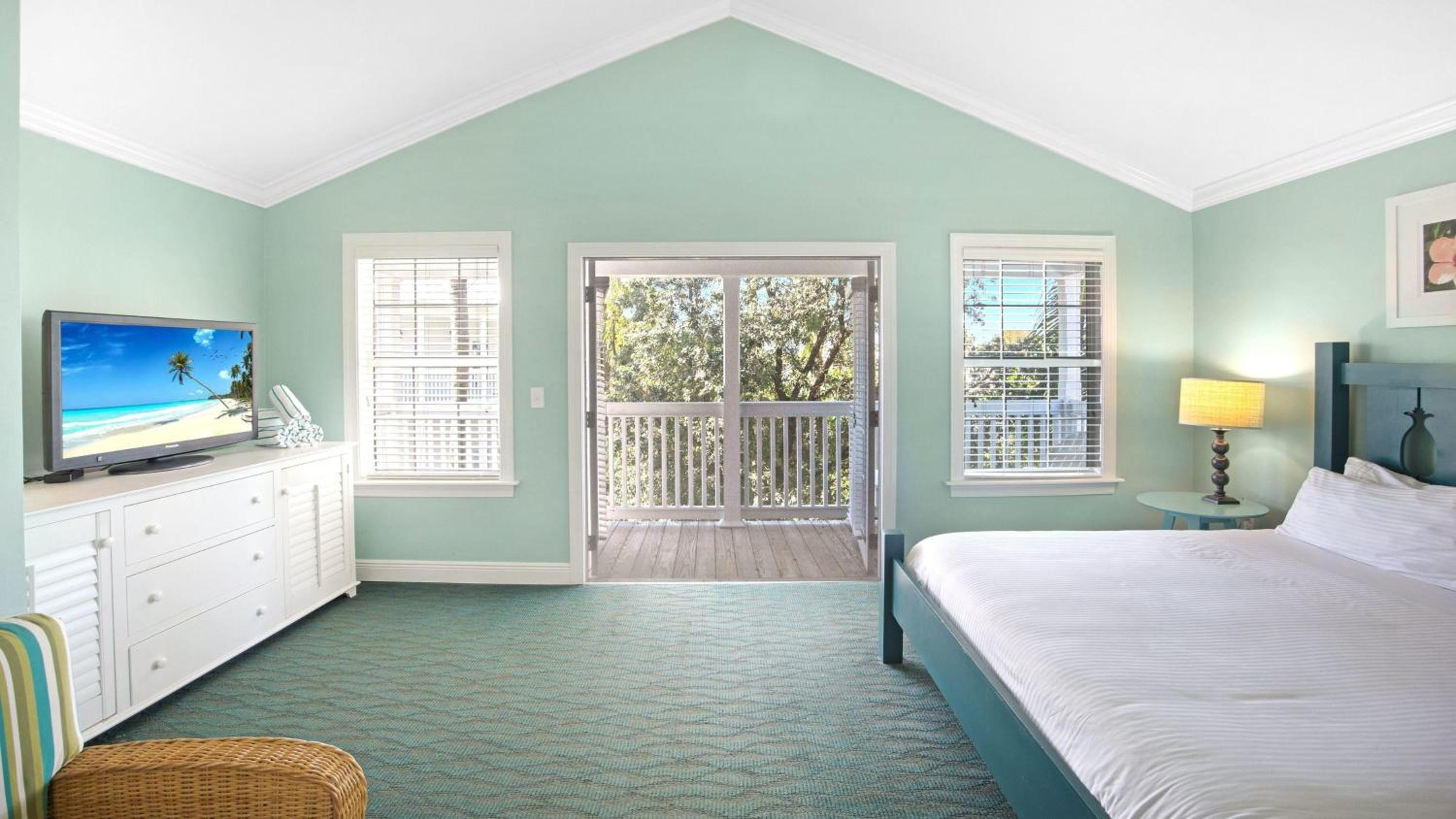Tropical, Garden, Guest Room, King Bed