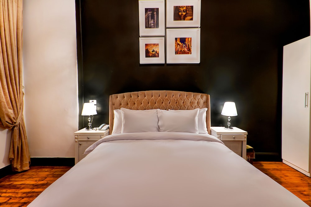 The Square Boutique Hotel 33/70