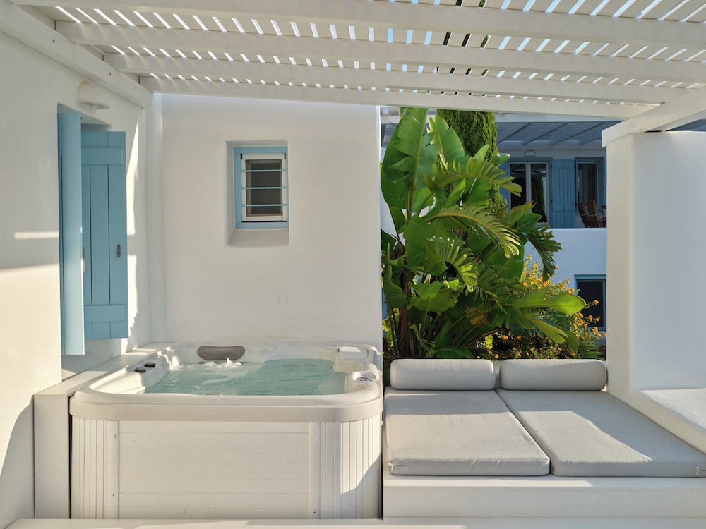 BLUE MARE VILLAS 21/48