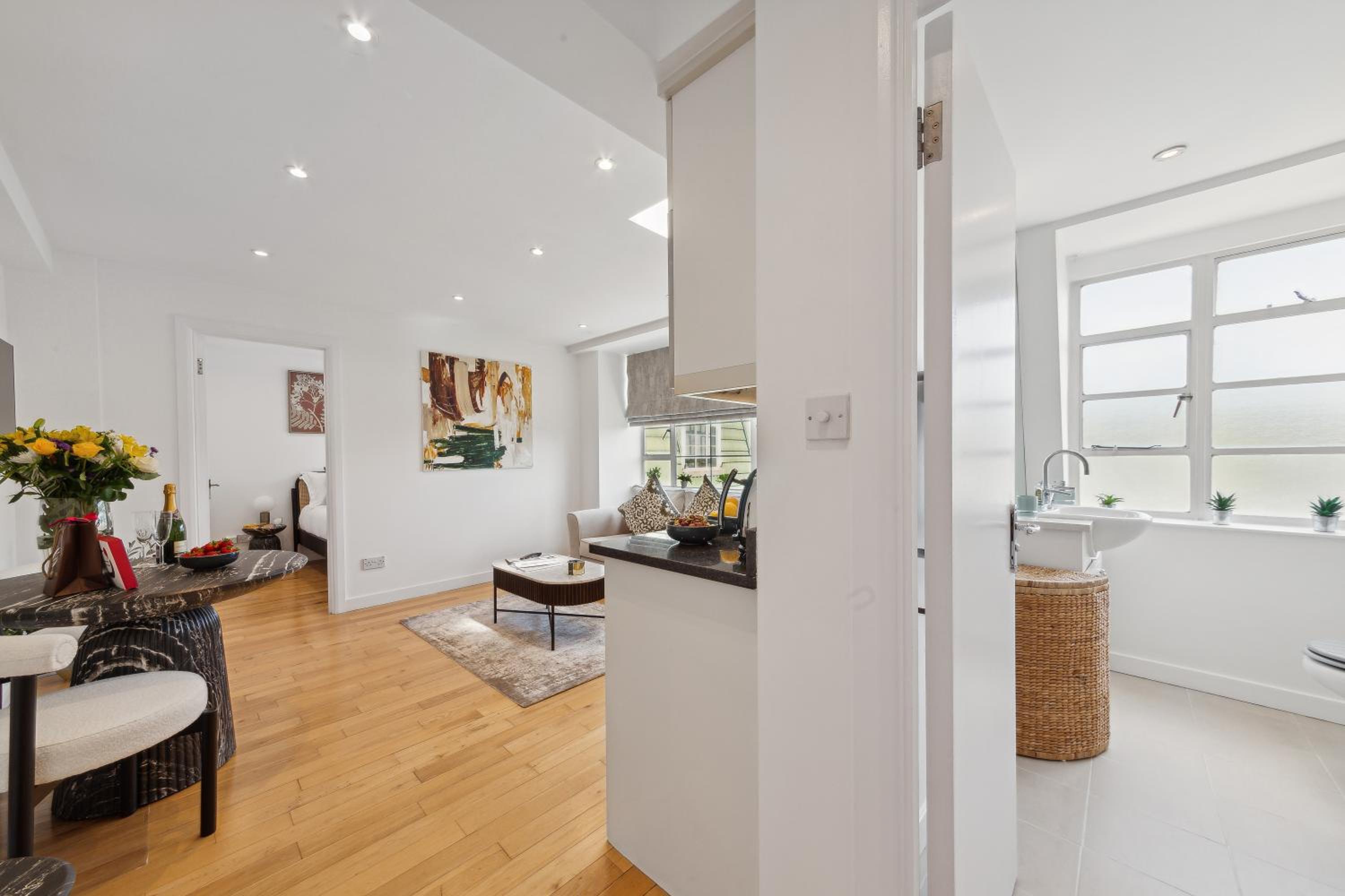Nell Gwynn Chelsea Accommodation 24/50