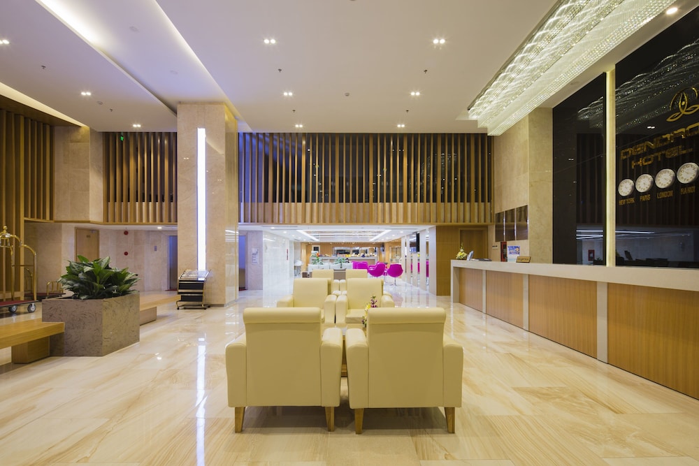 Dendro Gold Hotel 10/68