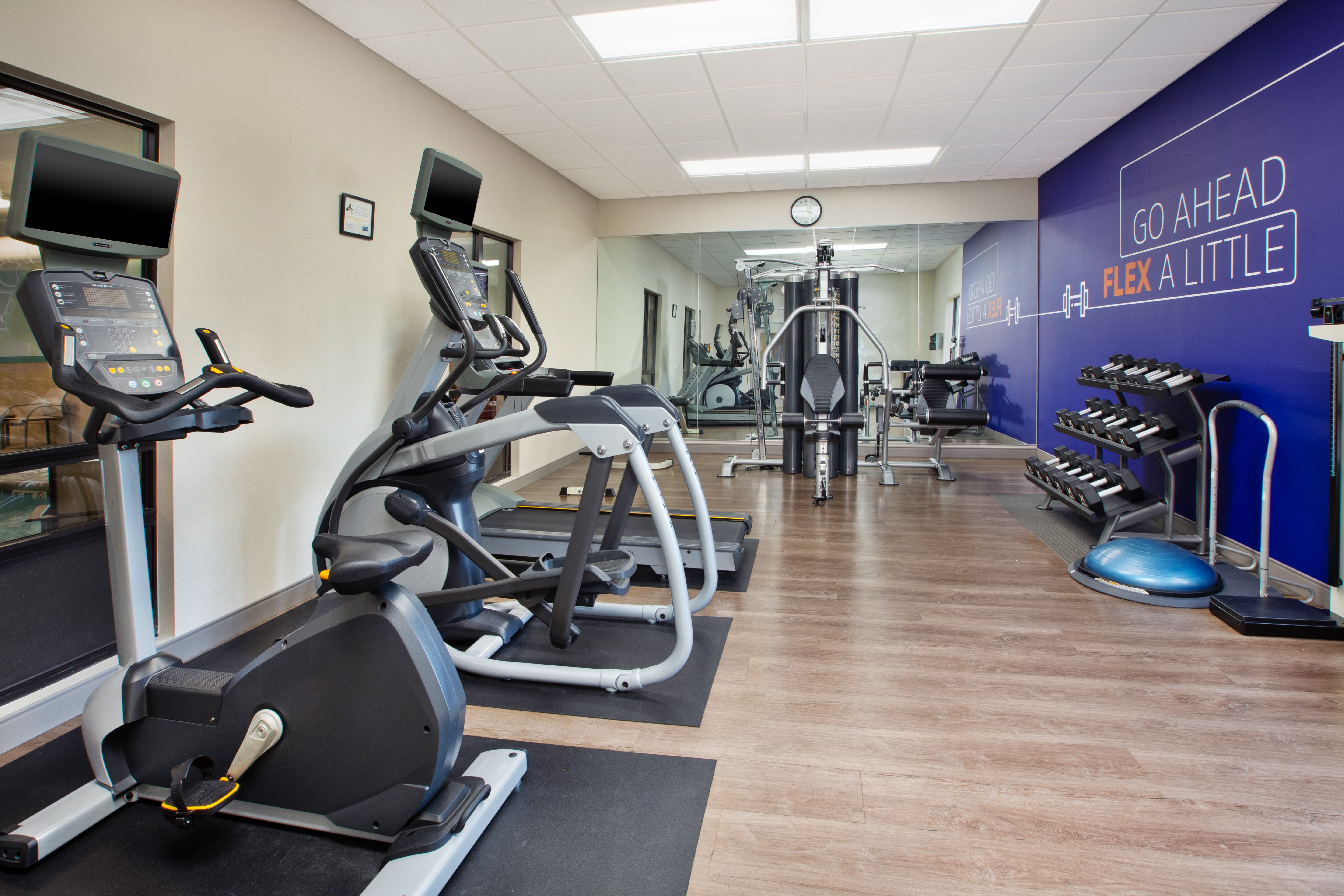 Holiday Inn Express Hotel Suites Kent State University 43/69