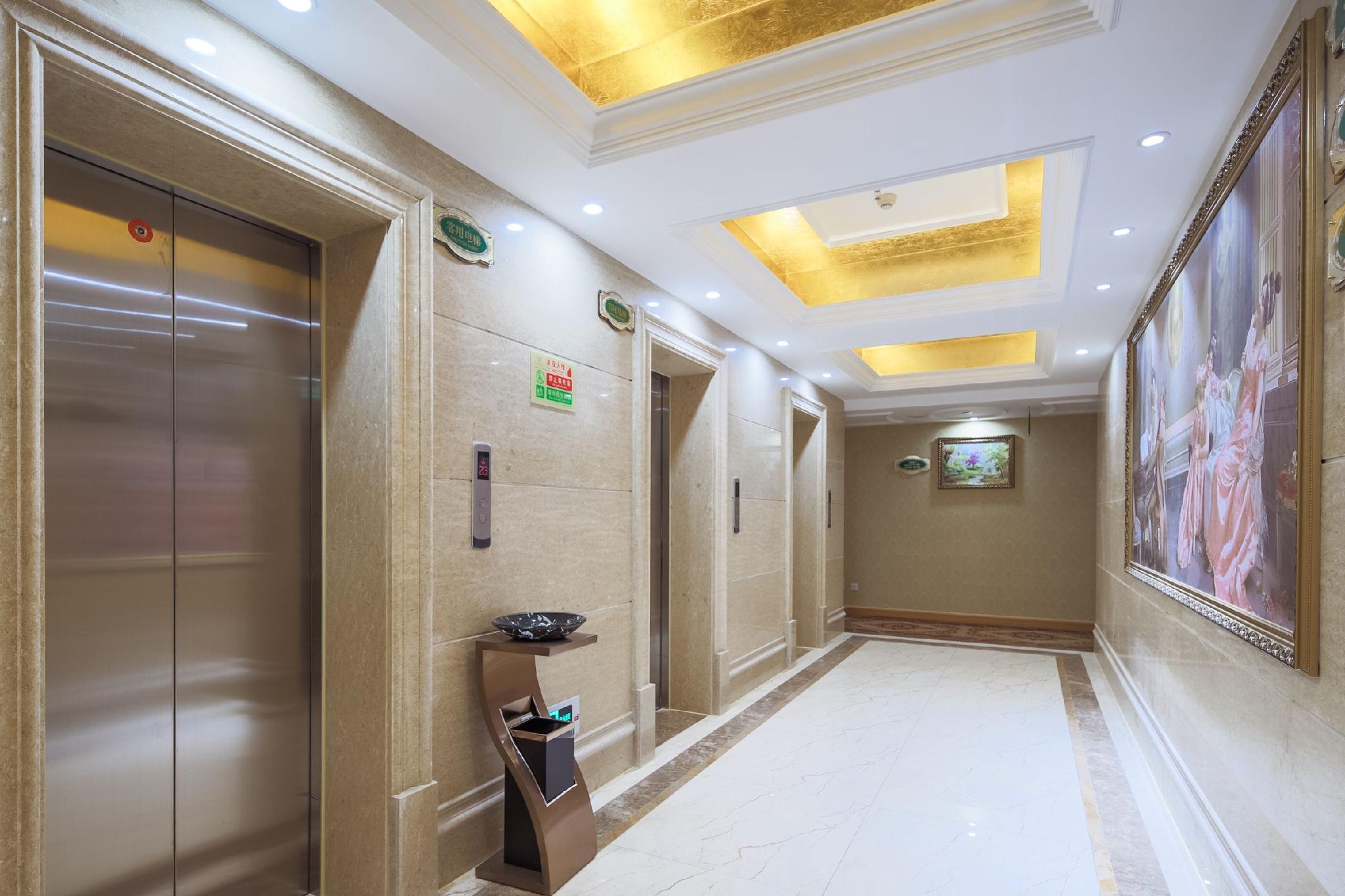 Vienna Hotel (Suzhou Shengze International Trade Center) 10/29