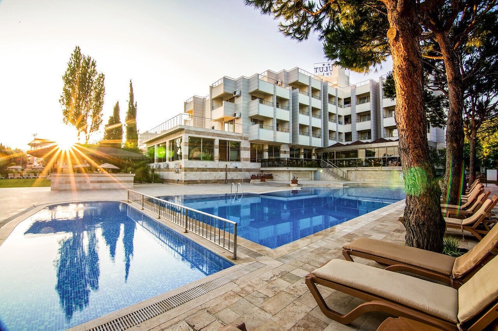 Akbulut Hotel 5/50