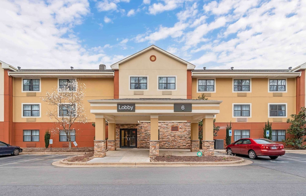 Extended Stay America - Asheville - Tunnel Road 2/38