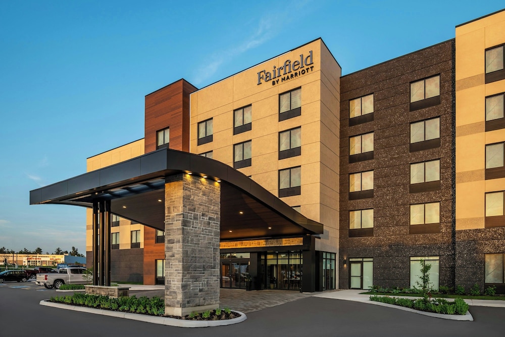 Fairfield Inn & Suites Gravenhurst Muskoka 7/50